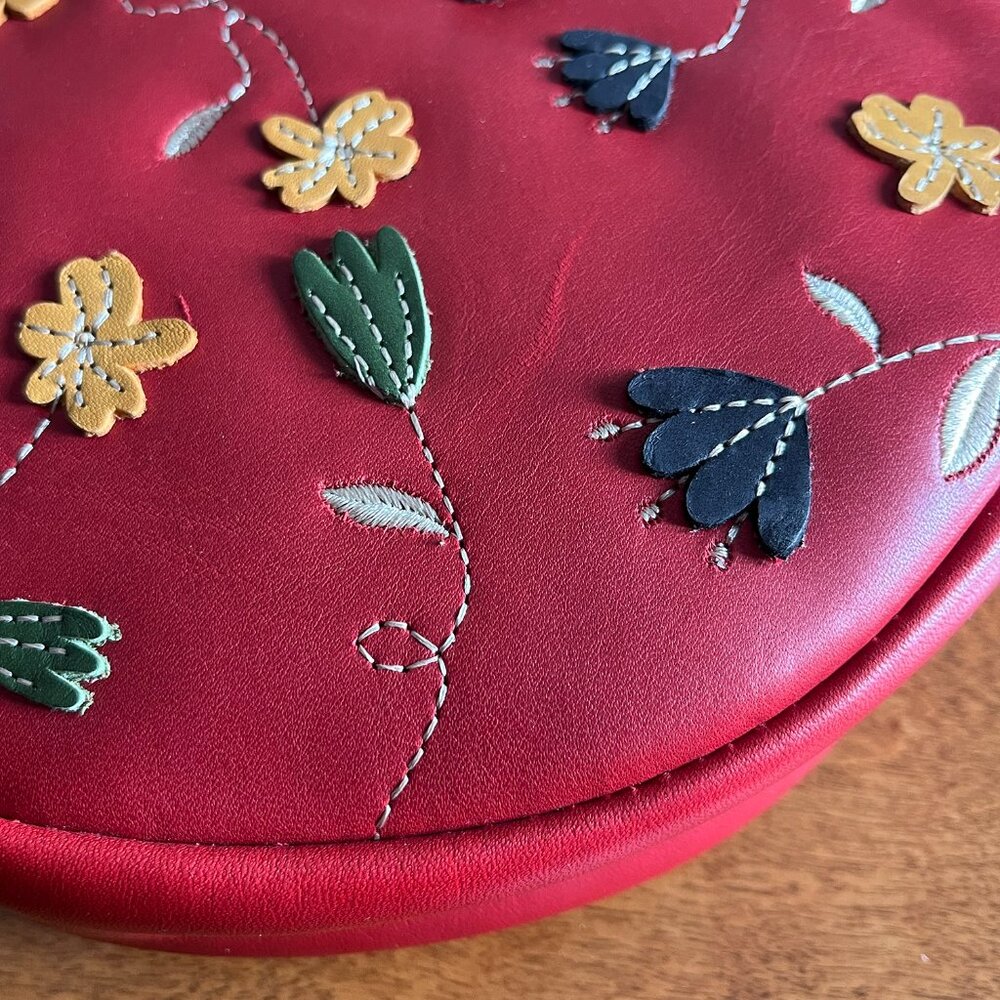 Portland Leather Goods Folklore Ruby large circle crossbody - Picture 12 of 16